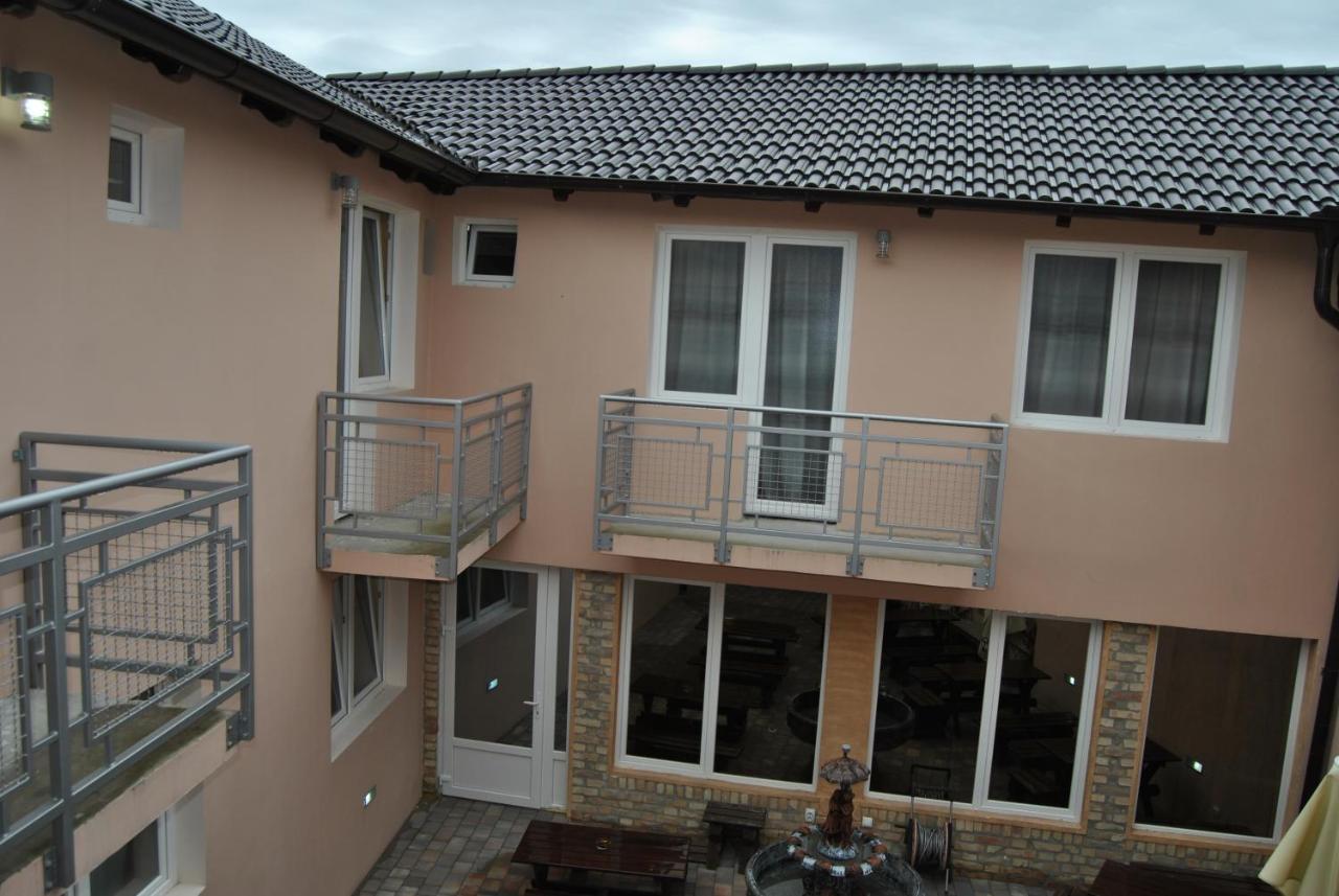 Rooms " Simke " Σουμπότικα Εξωτερικό φωτογραφία